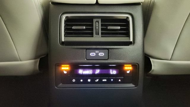 New 2026 MAZDA CX-90 Plug-In Hybrid w/ Premium Plus AWD/4WD image 31