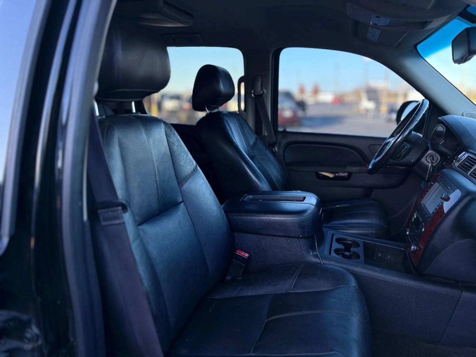 Used 2013 Chevrolet Suburban LT w/ All-Star Edition image 16