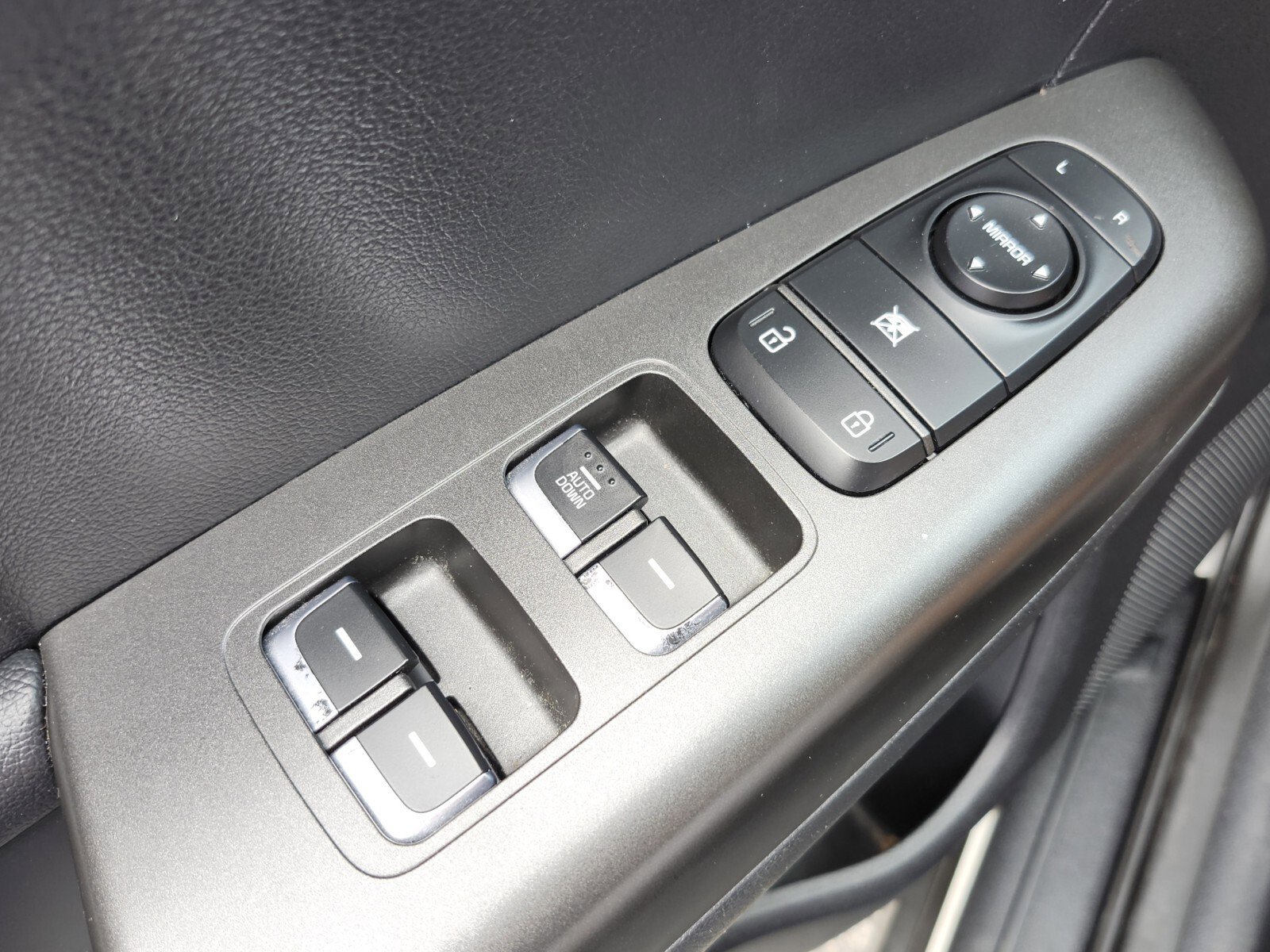 Used 2017 Kia Sportage LX image 31