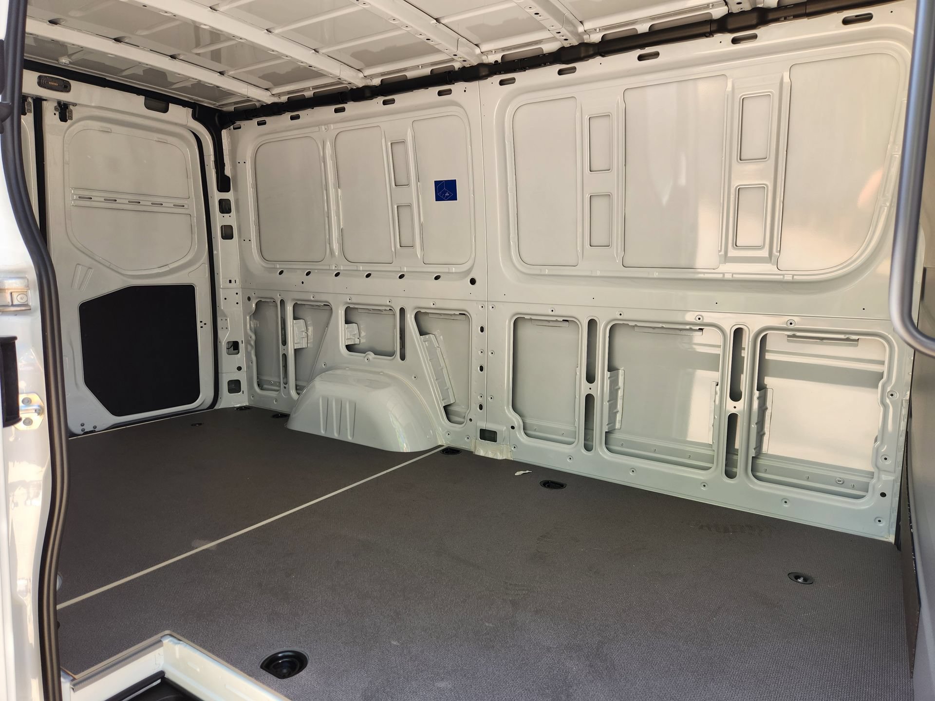 New 2026 Mercedes-Benz Sprinter 2500 image 21