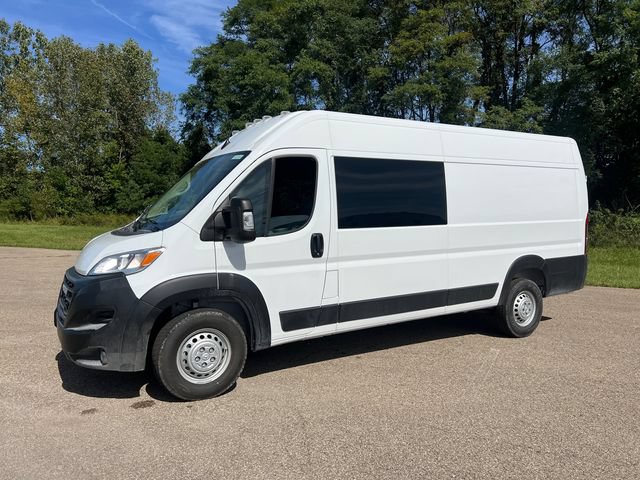 New 2026 RAM ProMaster 3500 w/ Crew Van Package FWD image 3
