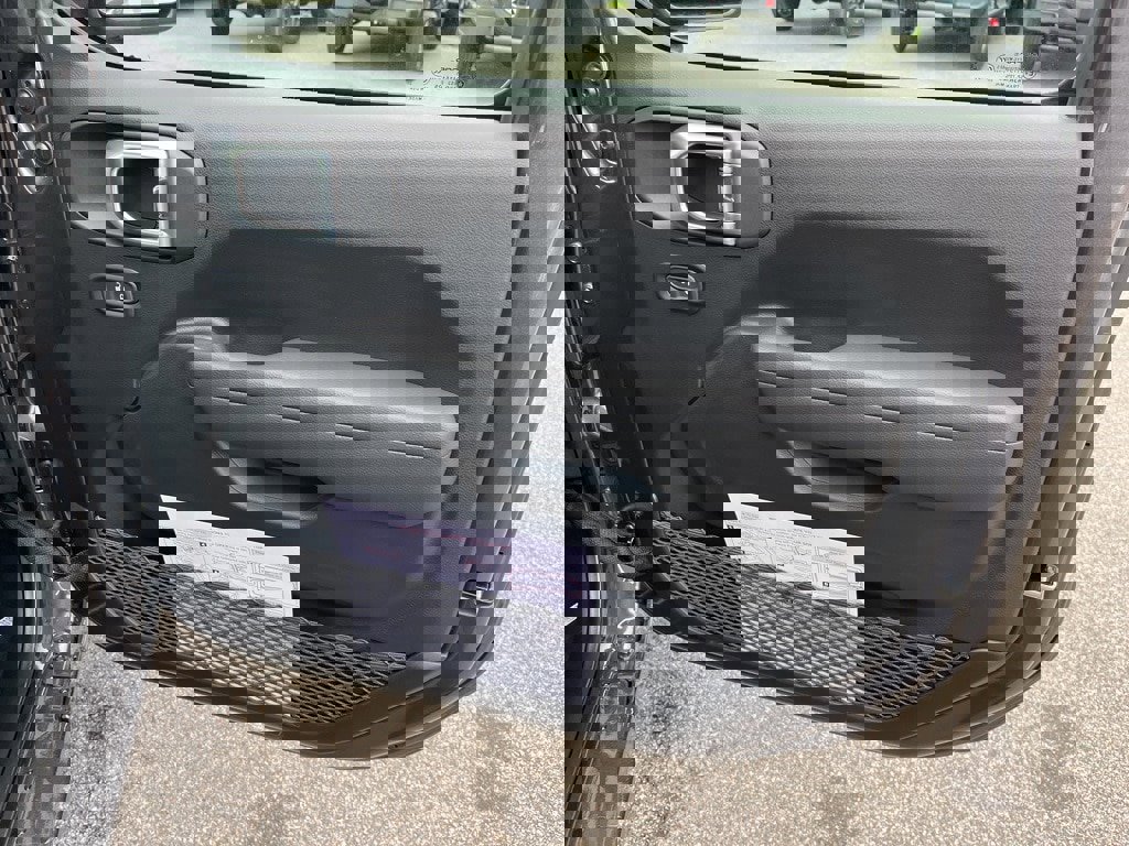 New 2026 Jeep Gladiator Sport image 10