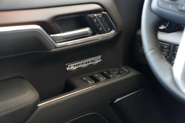 New 2025 GMC Sierra 1500 Denali w/ Technology Package image 17