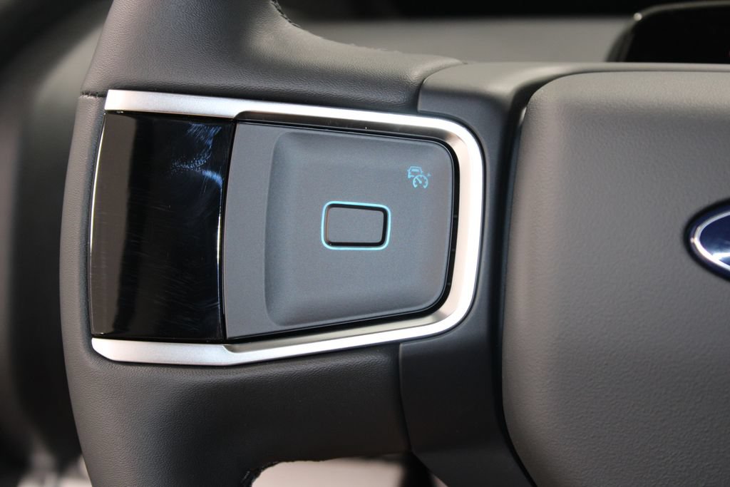 New 2026 Ford Expedition Active RWD image 40