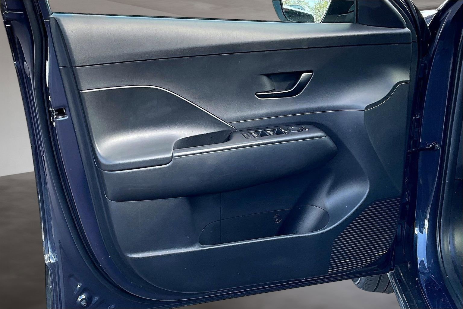 Certified 2024 Hyundai Kona SEL image 20