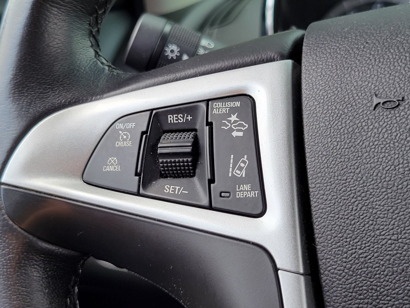 Used 2017 GMC Terrain Denali AWD/4WD image 16