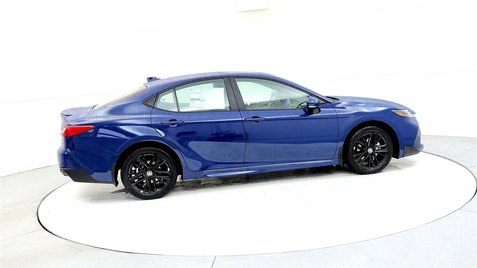 New 2026 Toyota Camry SE image 6