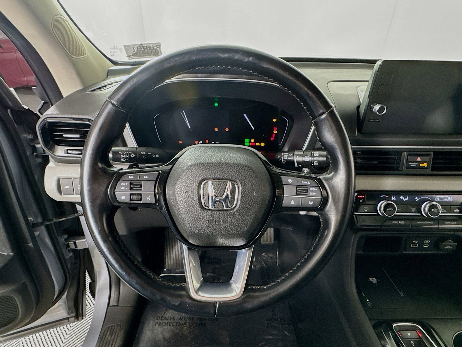 Used 2023 Honda Pilot EX-L image 13