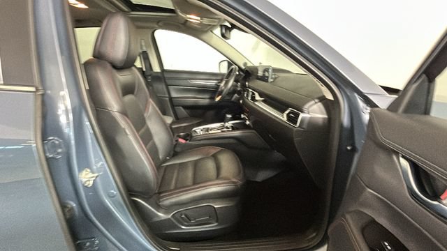 Used 2025 MAZDA CX-5 Carbon Edition AWD/4WD image 30
