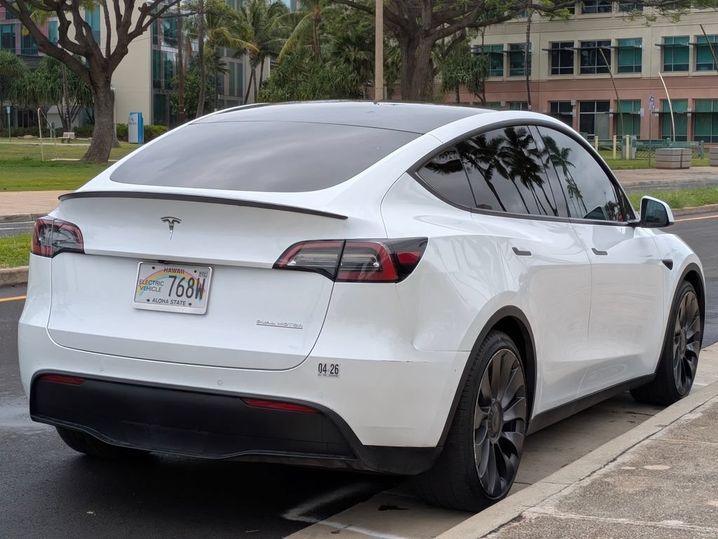 Used 2022 Tesla Model Y Performance AWD/4WD image 5