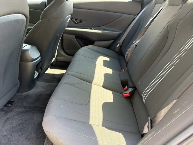 Used 2026 Hyundai Elantra Sport FWD image 21