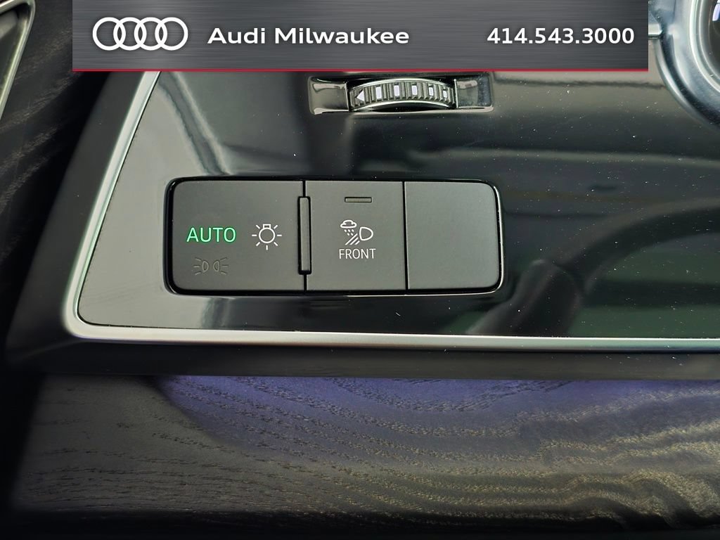 Used 2023 Audi Q8 Premium w/ Convenience Package AWD/4WD image 44