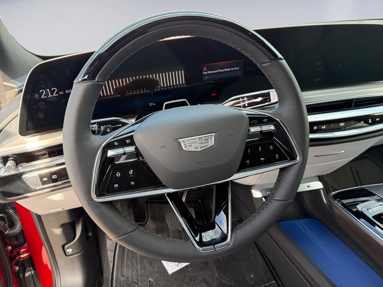 New 2026 Cadillac Lyriq Luxury image 16