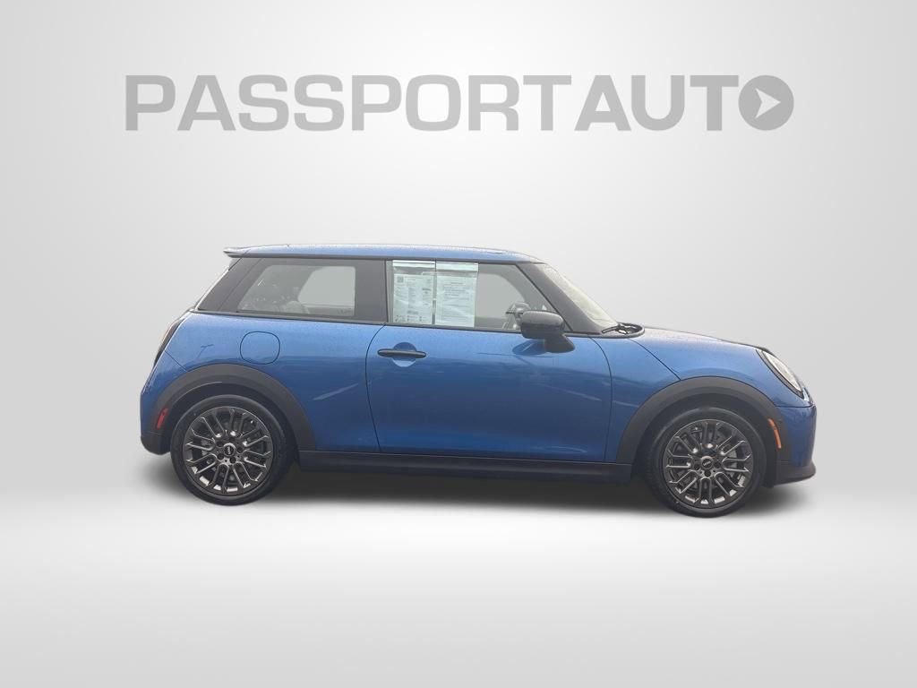 Used 2025 MINI Cooper S image 7
