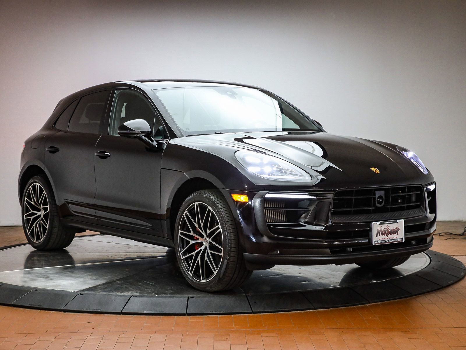 Certified 2025 Porsche Macan S AWD/4WD image 14