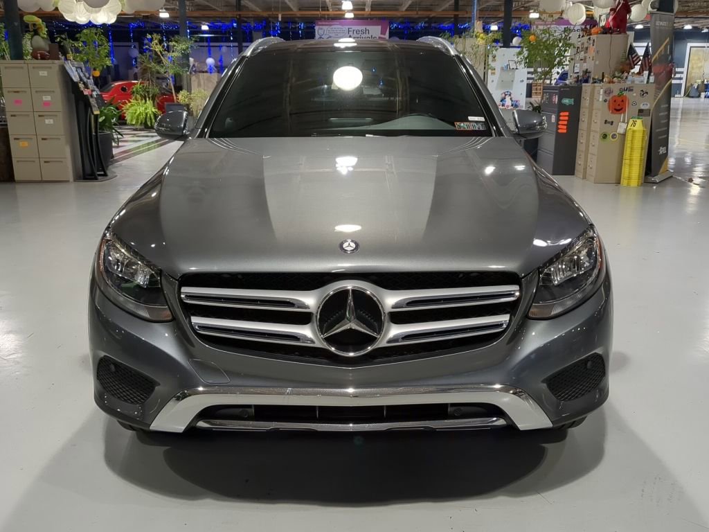 Used 2017 Mercedes-Benz GLC 300 GLC 300 image 2