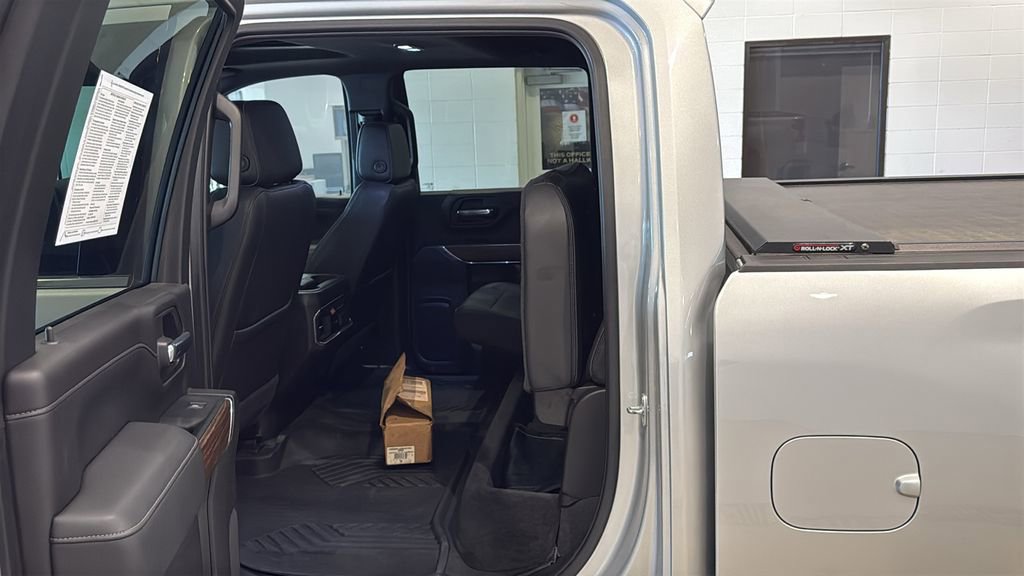 Used 2023 Chevrolet Silverado 2500 High Country w/ Z71 Off-Road Package AWD/4WD image 20