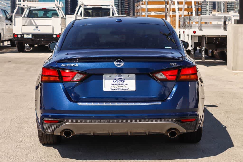 Used 2020 Nissan Altima 2.5 SR w/ Premium Package FWD image 5