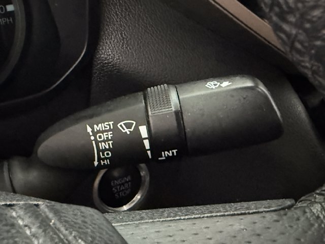 Used 2023 Toyota Tundra Limited AWD/4WD image 12