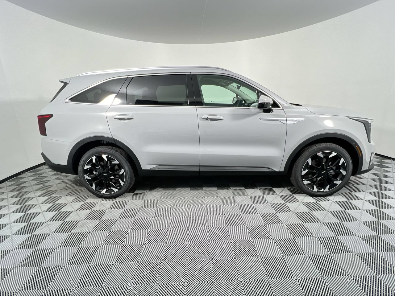 New 2026 Kia Sorento EX w/ EX Premium Package FWD image 2