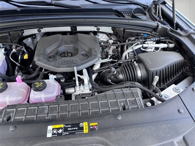 Used 2024 Jeep Grand Cherokee Trailhawk image 31