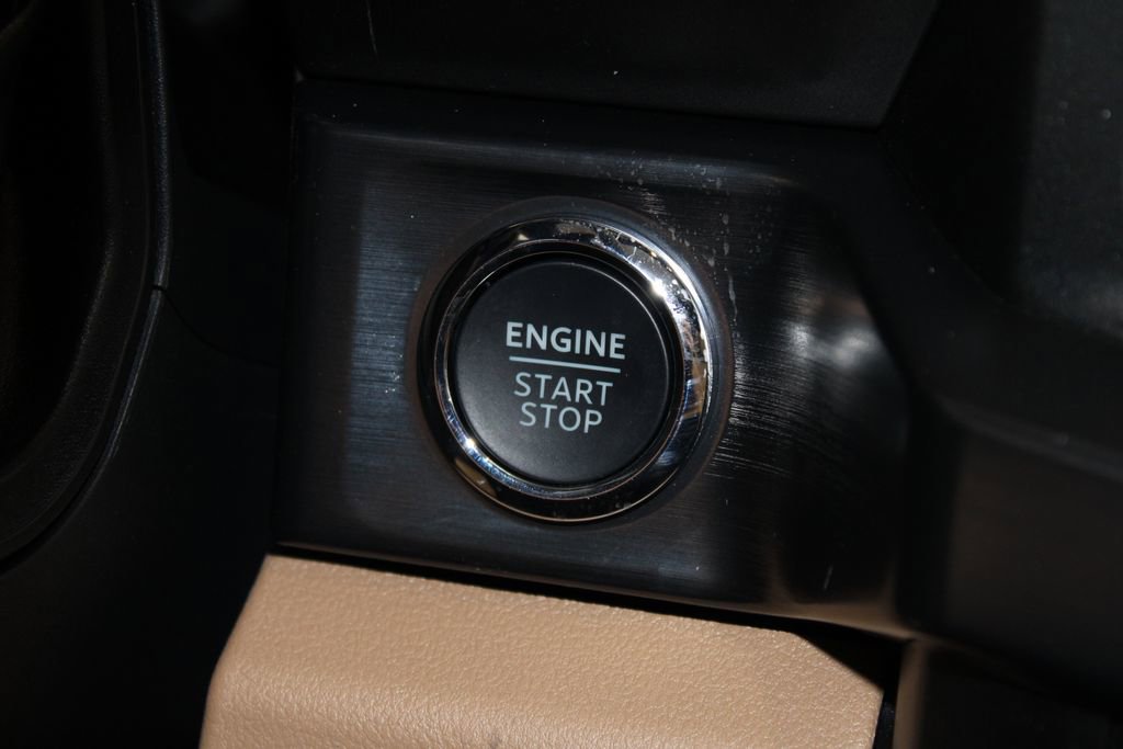 New 2026 Ford F250 Lariat w/ Chrome Package image 45