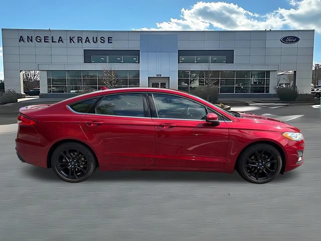 Used 2019 Ford Fusion SE w/ Equipment Group 151A FWD image 10