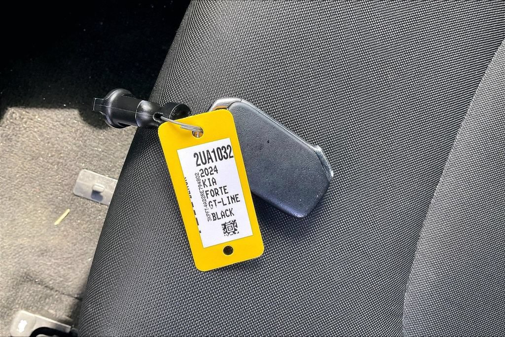 Used 2024 Kia Forte GT-Line w/ GT-Line Premium Package FWD image 35