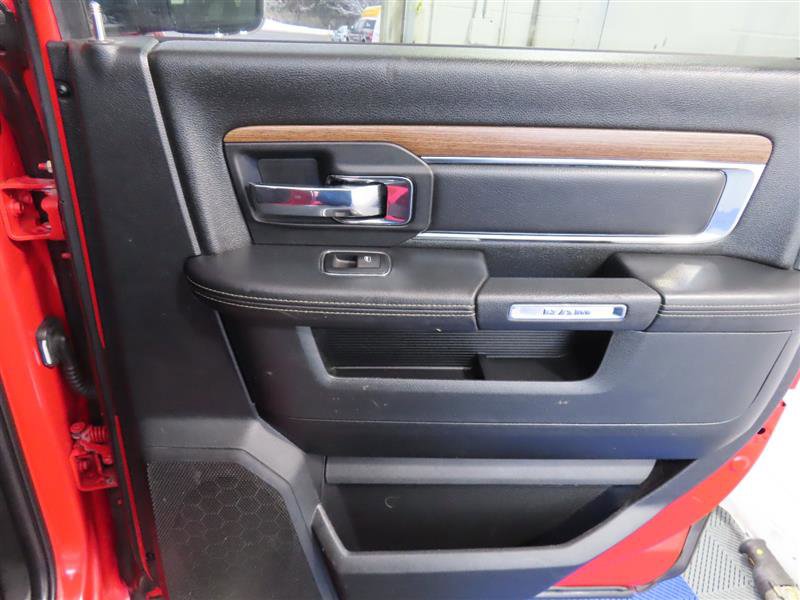 Used 2015 RAM 1500 Laramie w/ Convenience Group image 34