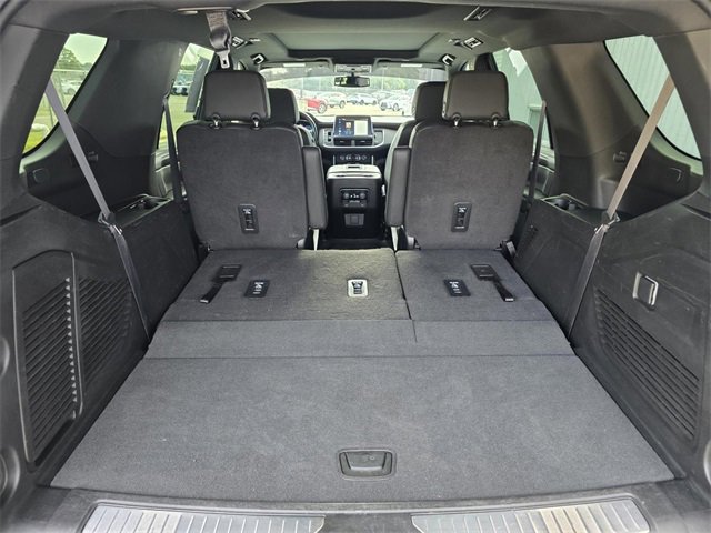 Used 2022 Chevrolet Tahoe Z71 image 13