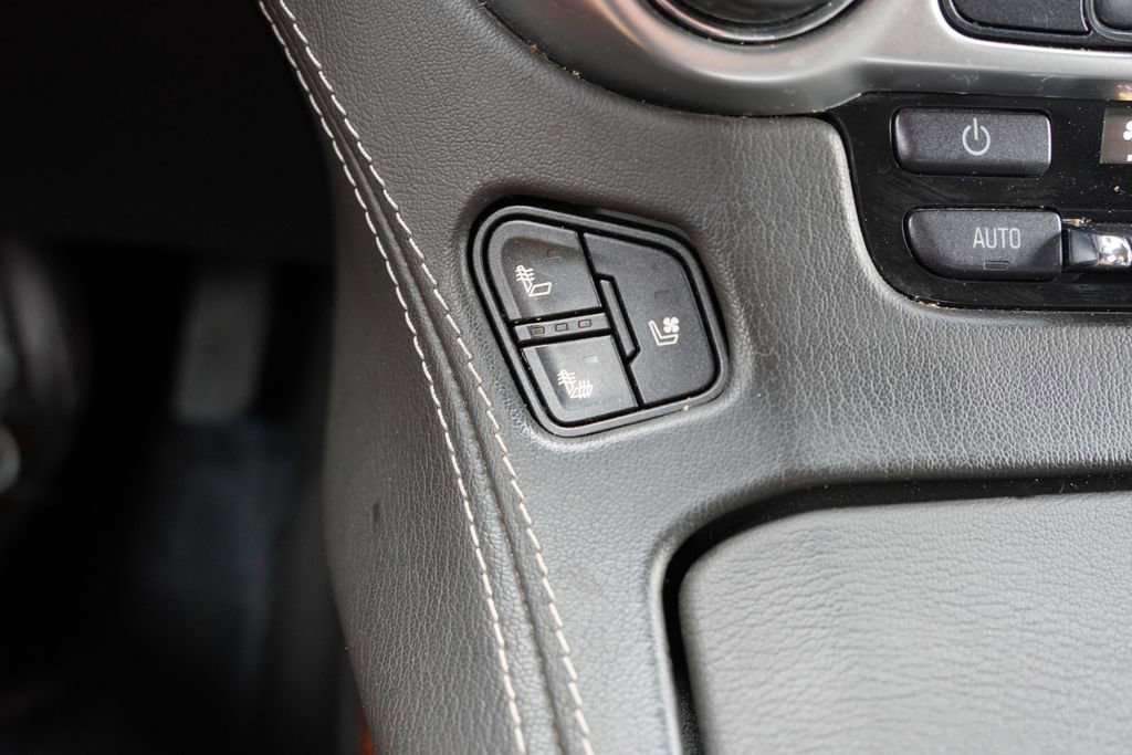 Used 2020 Chevrolet Suburban Premier w/ Max Trailering Package image 33