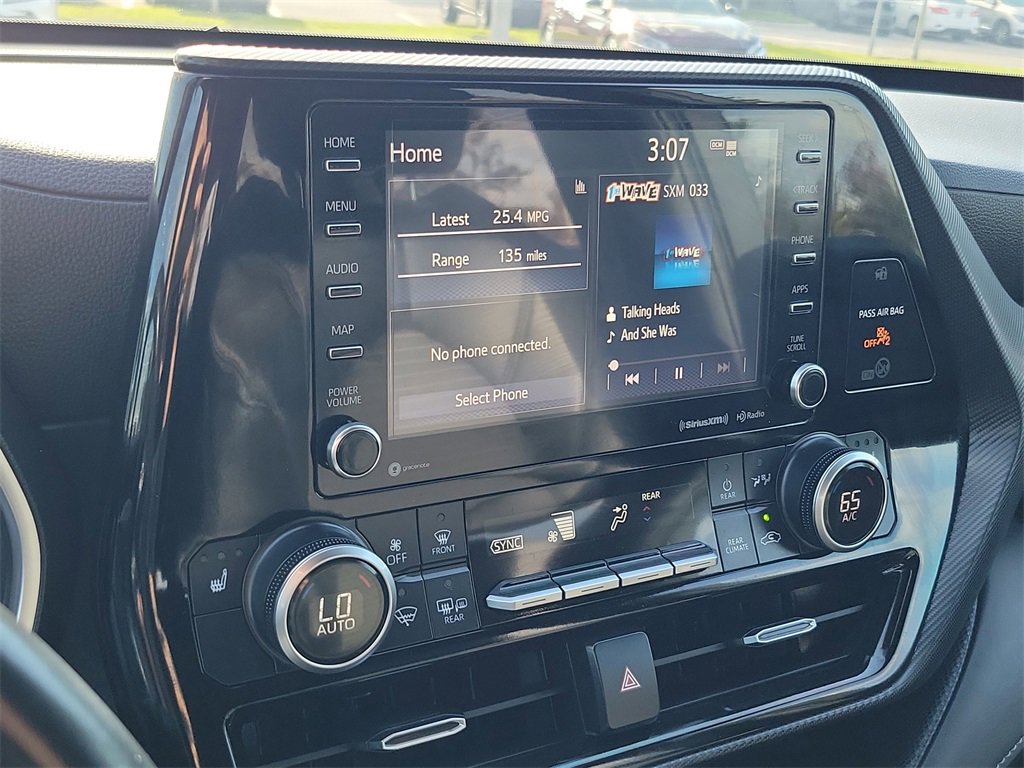 Used 2021 Toyota Highlander XSE image 30