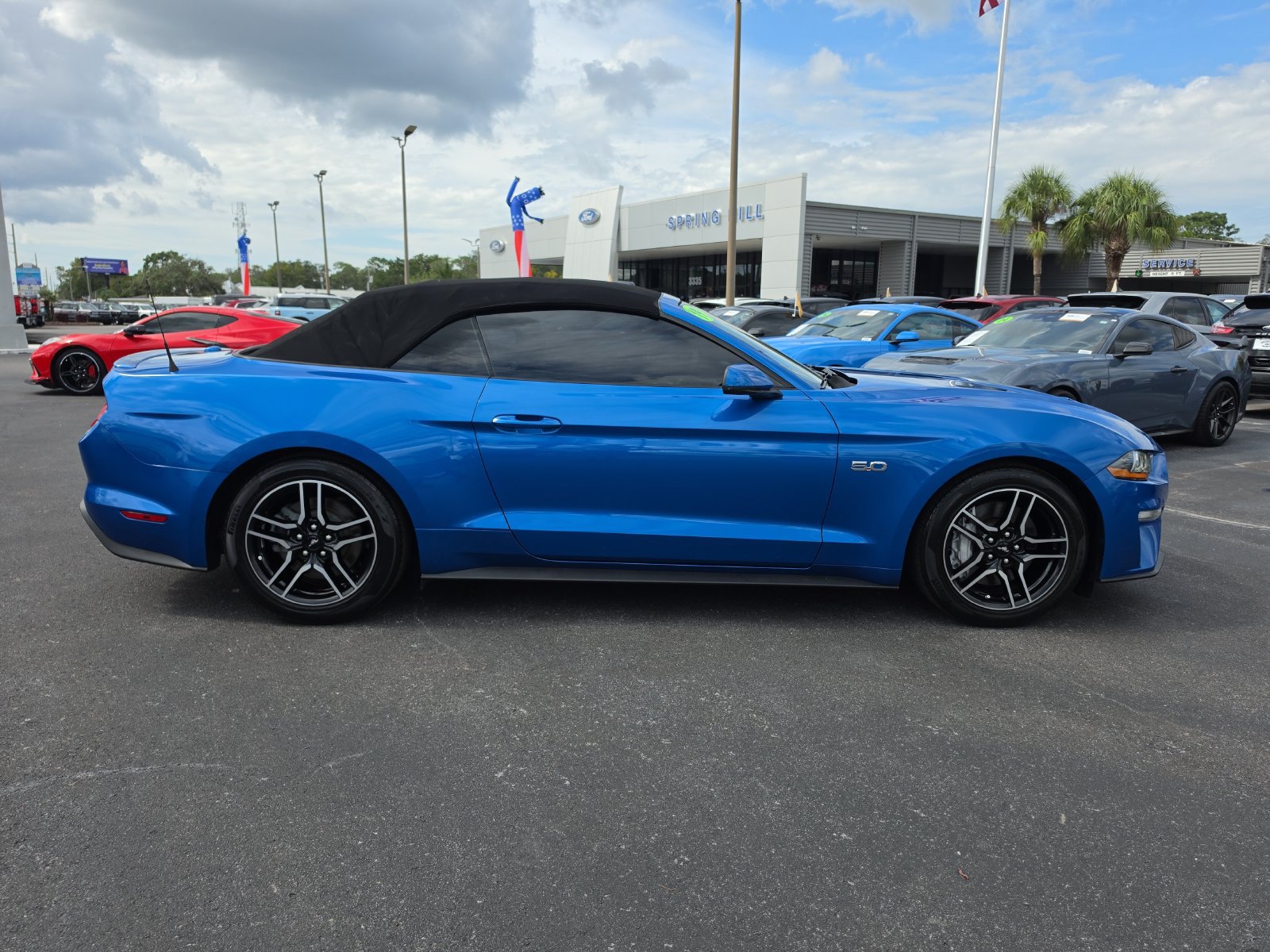 Used 2019 Ford Mustang GT Premium w/ Equipment Group 401A RWD image 3