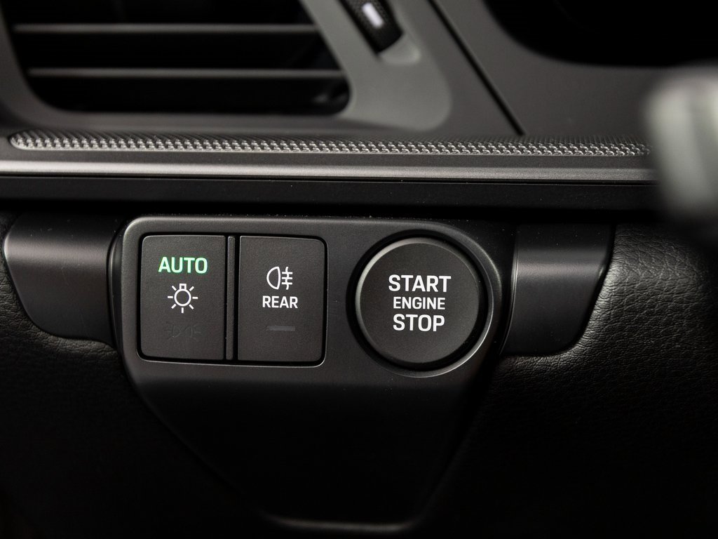 Certified 2025 Porsche 911 Carrera image 46