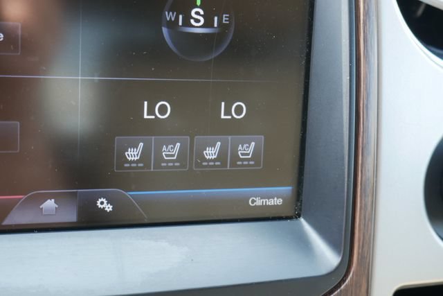 Used 2013 Ford F150 Lariat w/ Mid Equipment Group AWD/4WD image 4