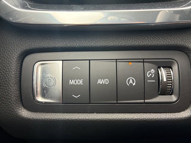 Used 2025 GMC Acadia Denali w/ LPO, Floor Liner Package image 23