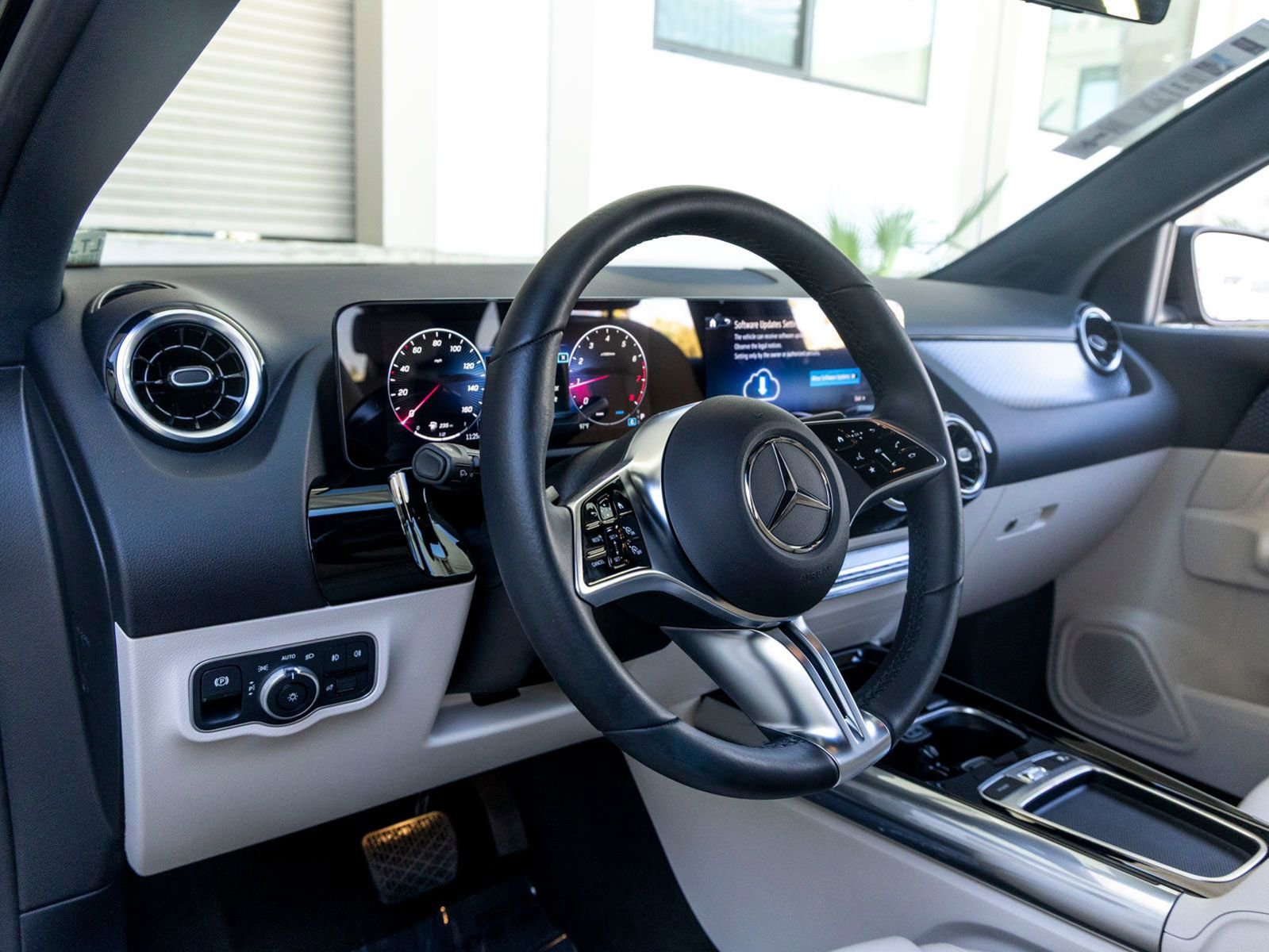 Used 2026 Mercedes-Benz GLA 250 image 15