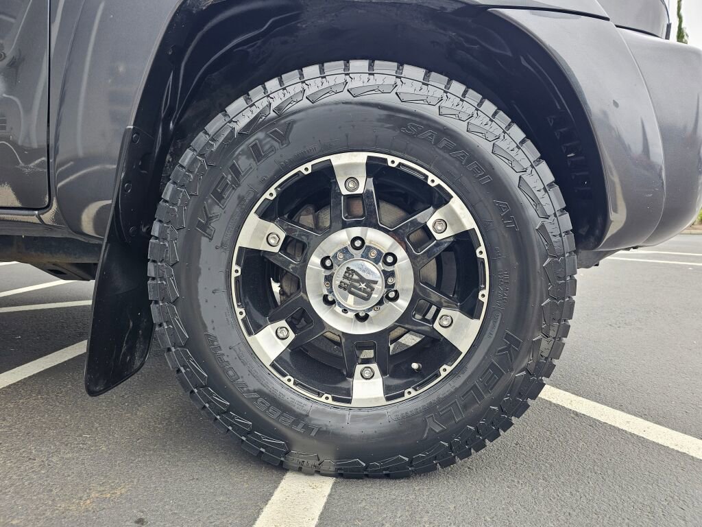 Used 2010 Toyota Tacoma 4x4 Double Cab image 9