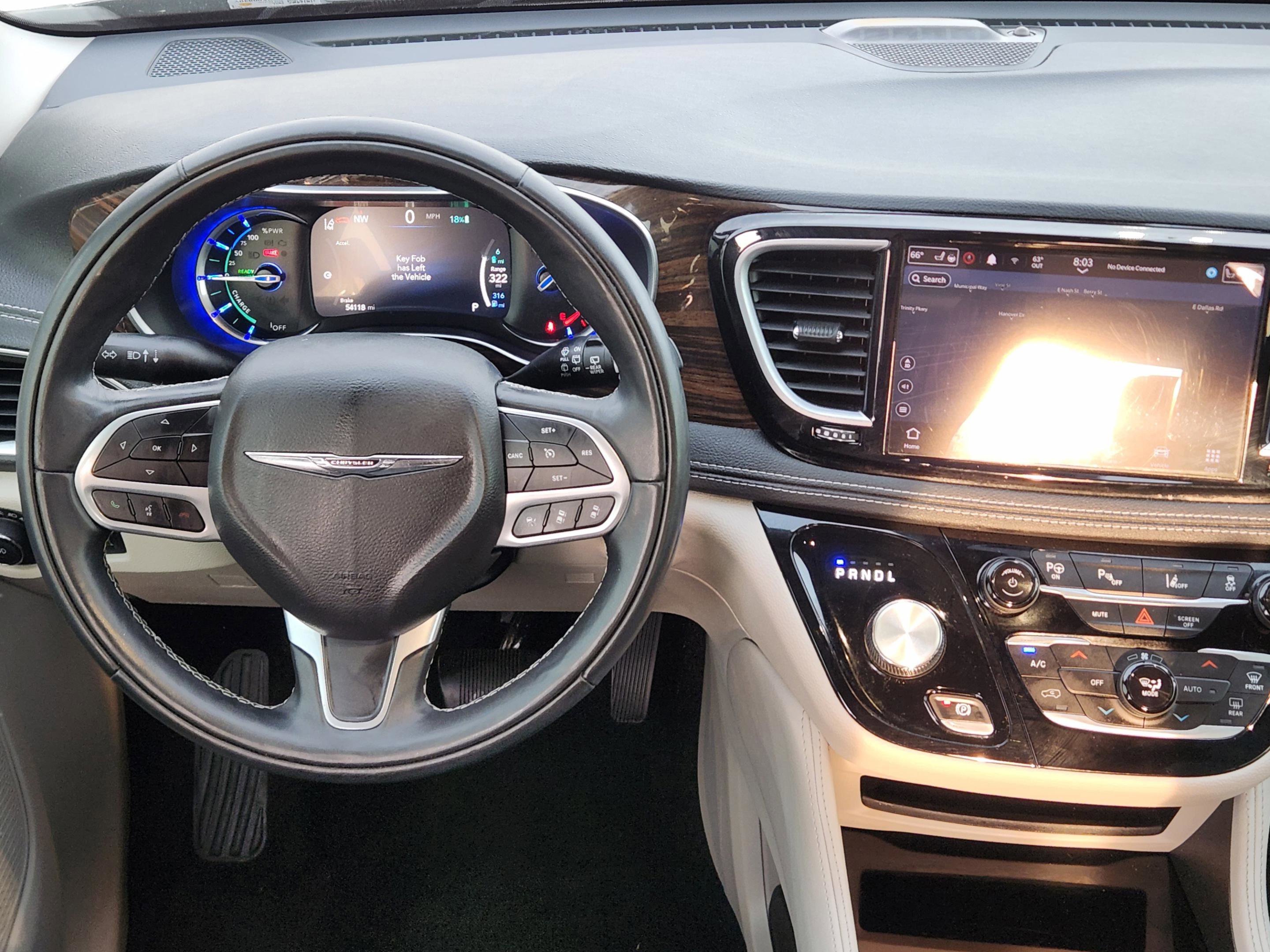 Used 2022 Chrysler Pacifica Limited image 21