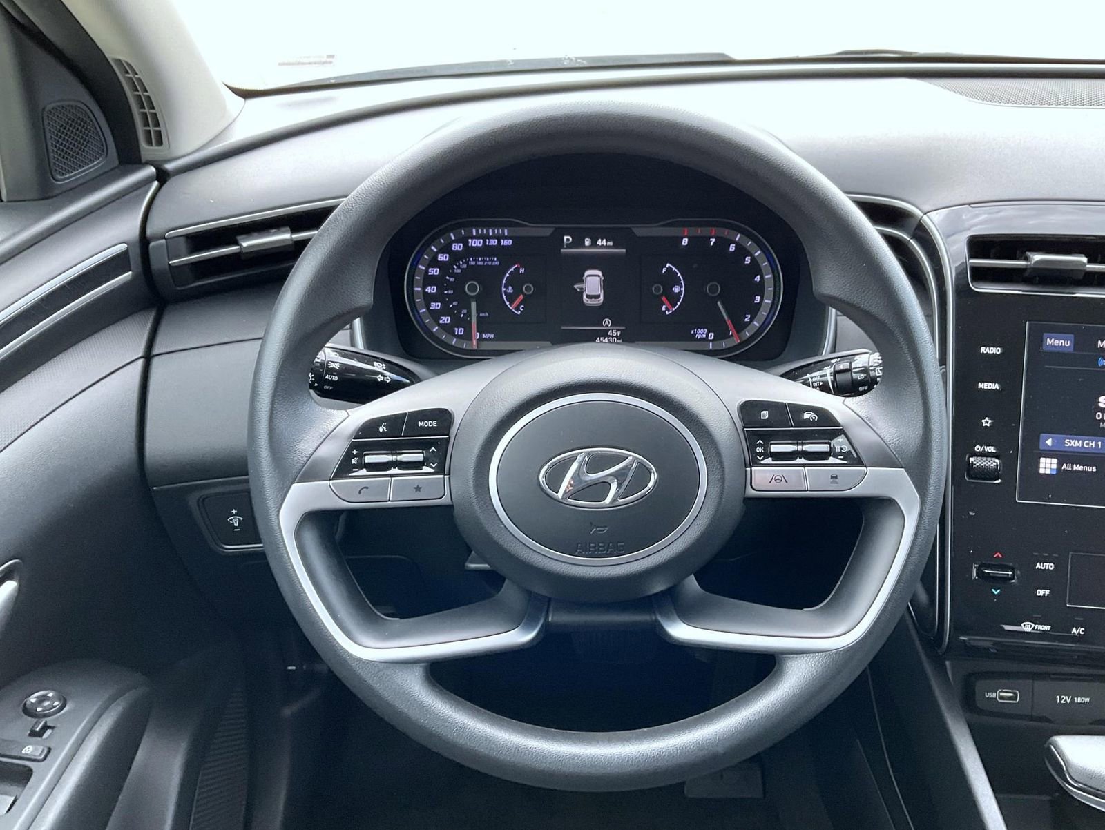 Certified 2024 Hyundai Tucson SEL AWD/4WD image 13