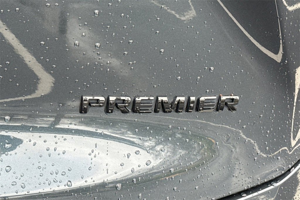 Used 2019 Chevrolet Blazer LT image 12