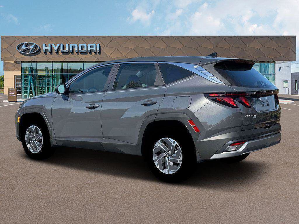 New 2026 Hyundai Tucson Blue SE AWD/4WD image 4