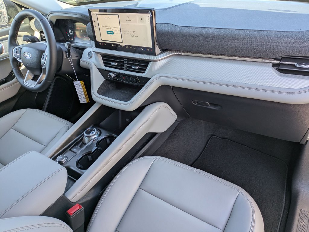 New 2026 Ford Explorer Active w/ Active Comfort Package AWD/4WD image 22