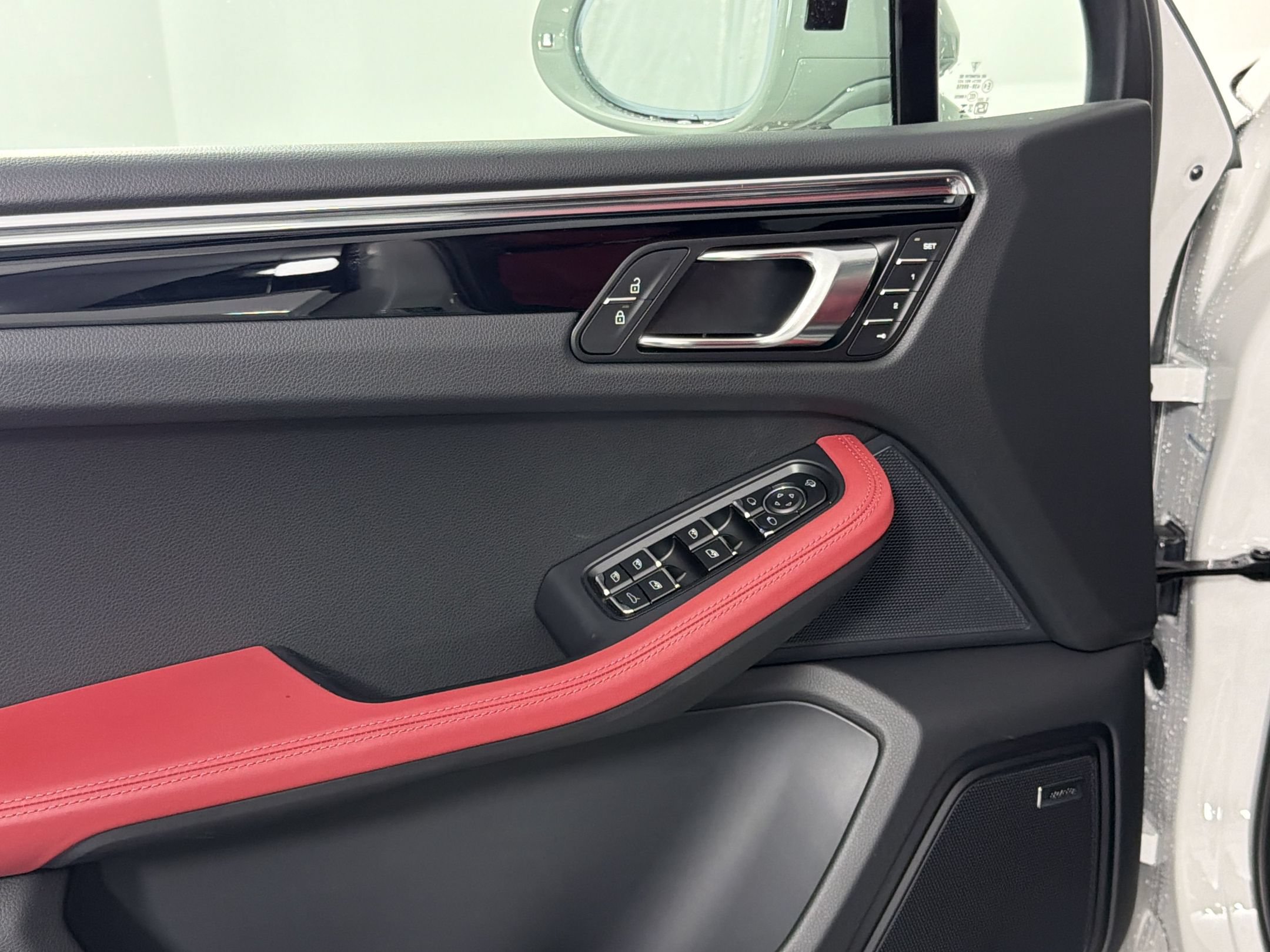 New 2026 Porsche Macan S AWD/4WD image 15