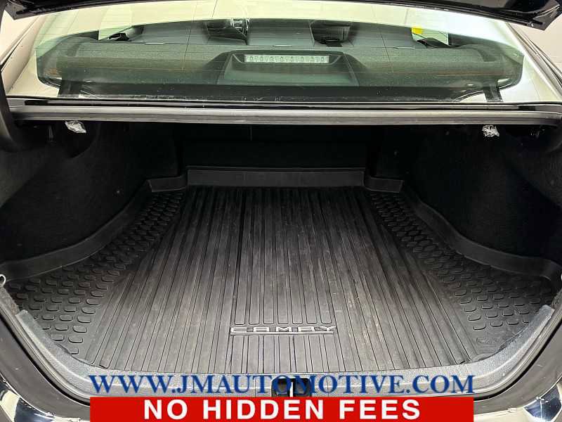 Used 2023 Toyota Camry LE image 16