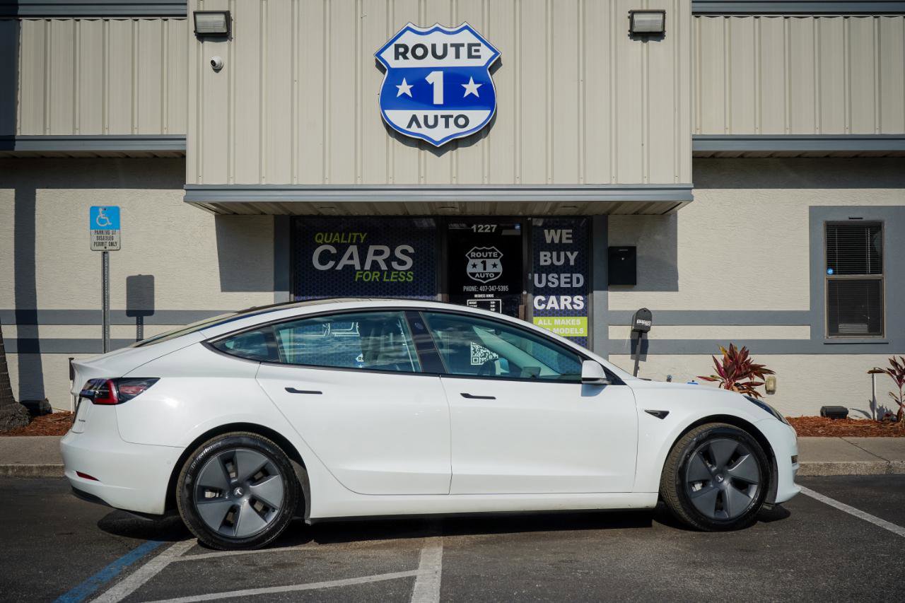Used 2021 Tesla Model 3 Long Range AWD/4WD image 4