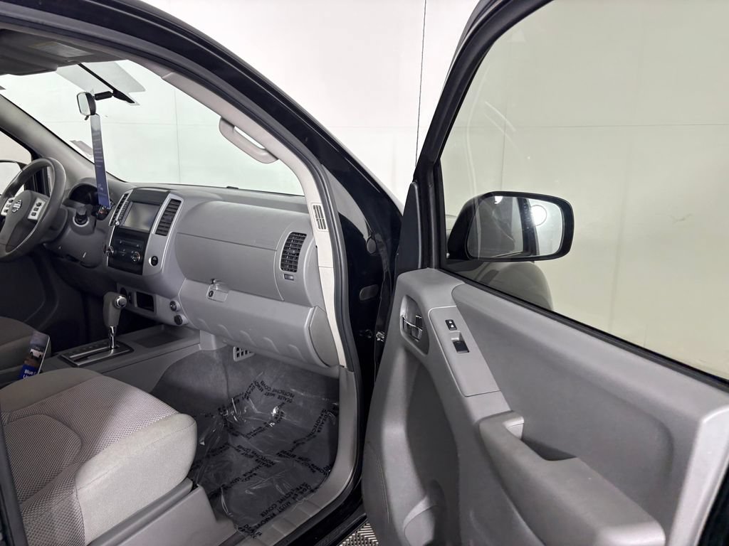 Used 2019 Nissan Frontier SV RWD image 30