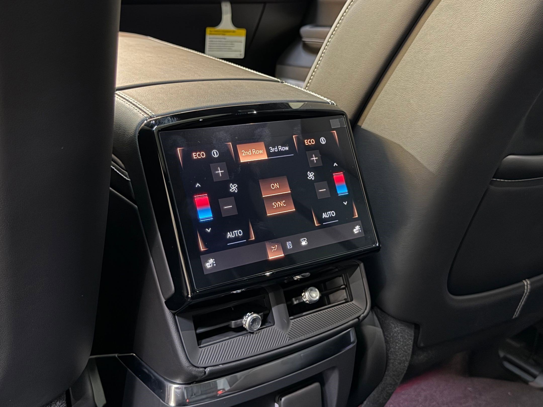 New 2026 Cadillac Vistiq Sport image 45