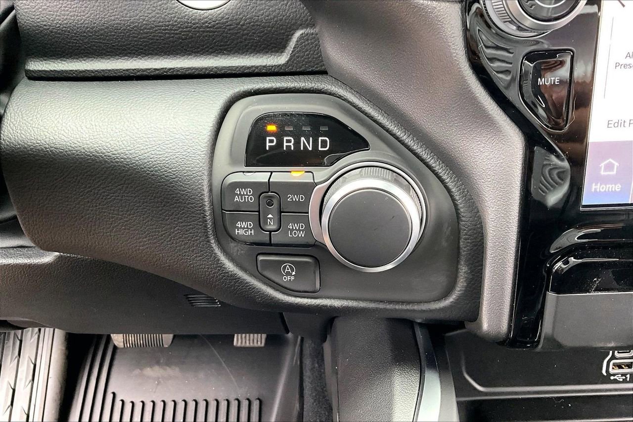 New 2026 RAM 1500 Big Horn AWD/4WD image 30