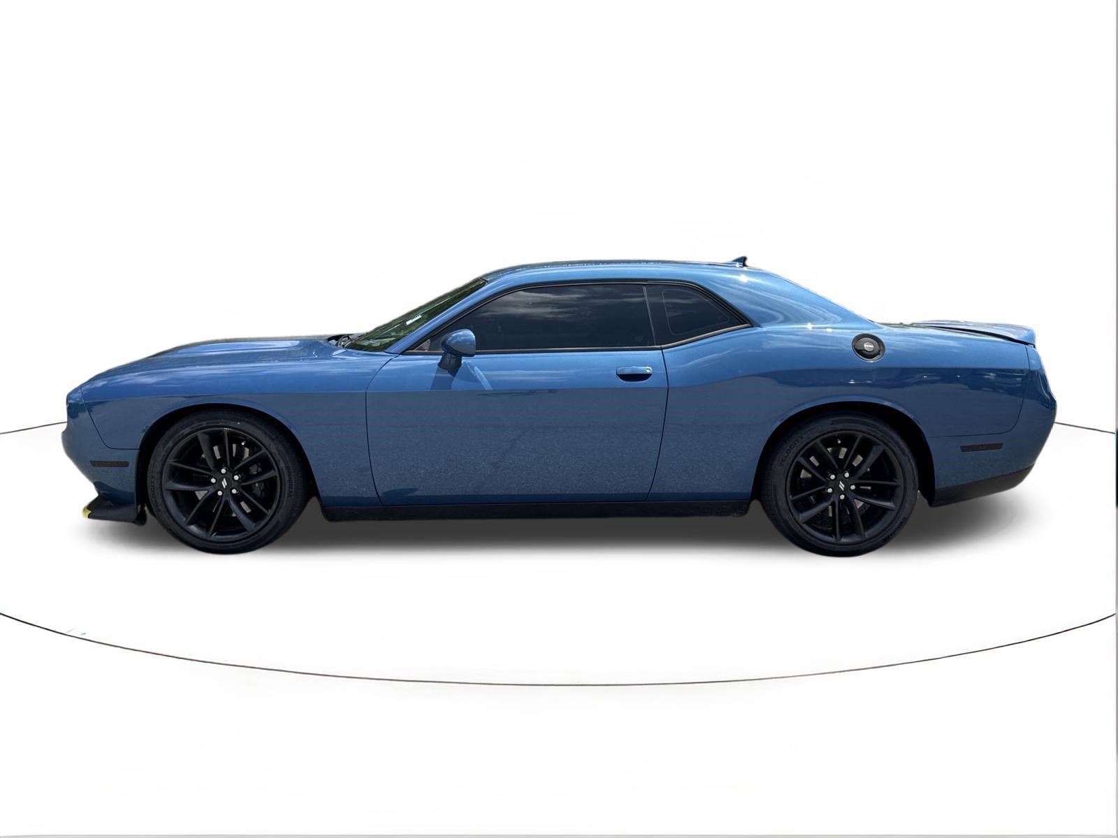 Used 2021 Dodge Challenger R/T w/ Performance Handling Group RWD image 6